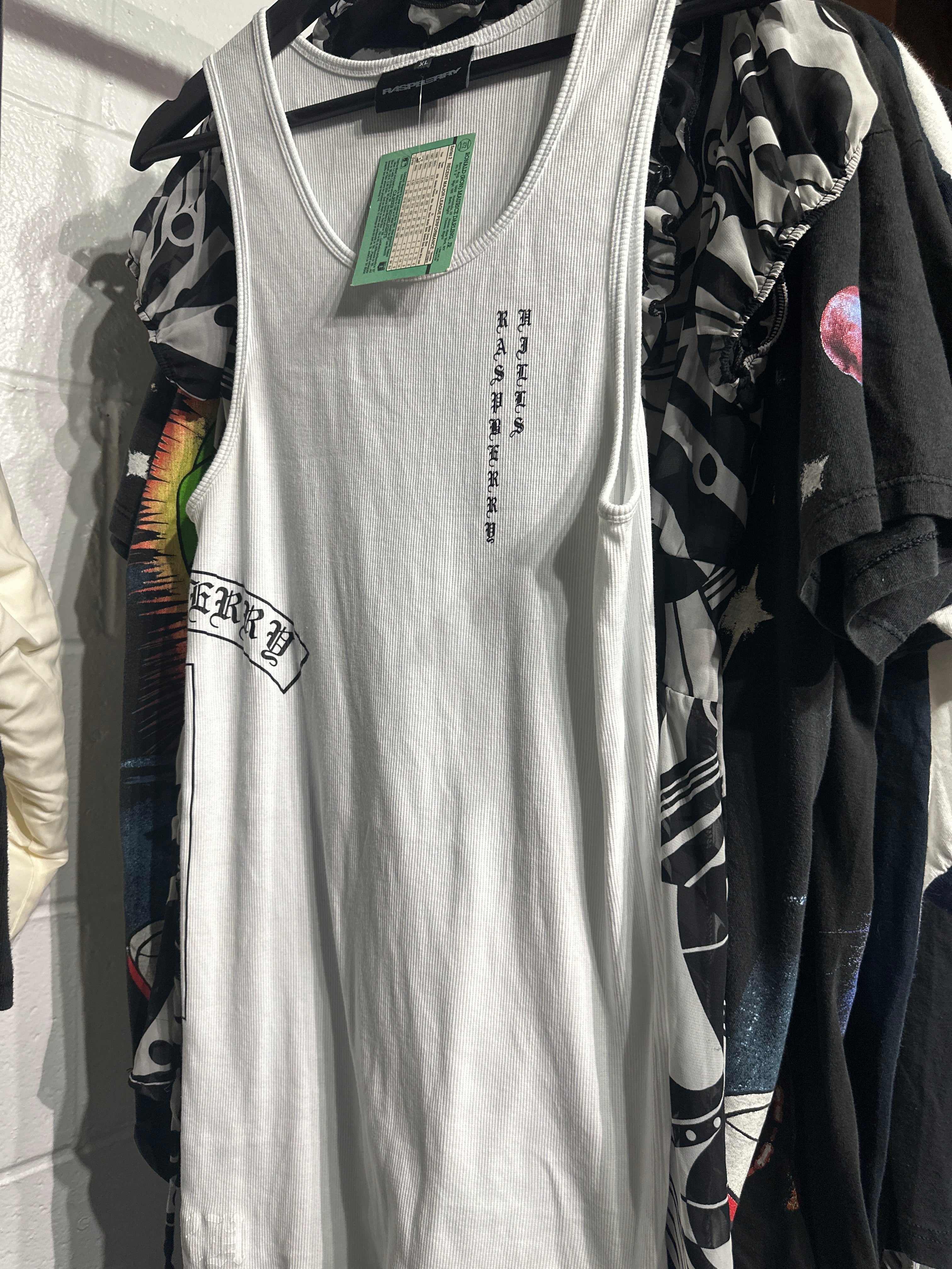 GV Gallery Raspberry Tank (XL)