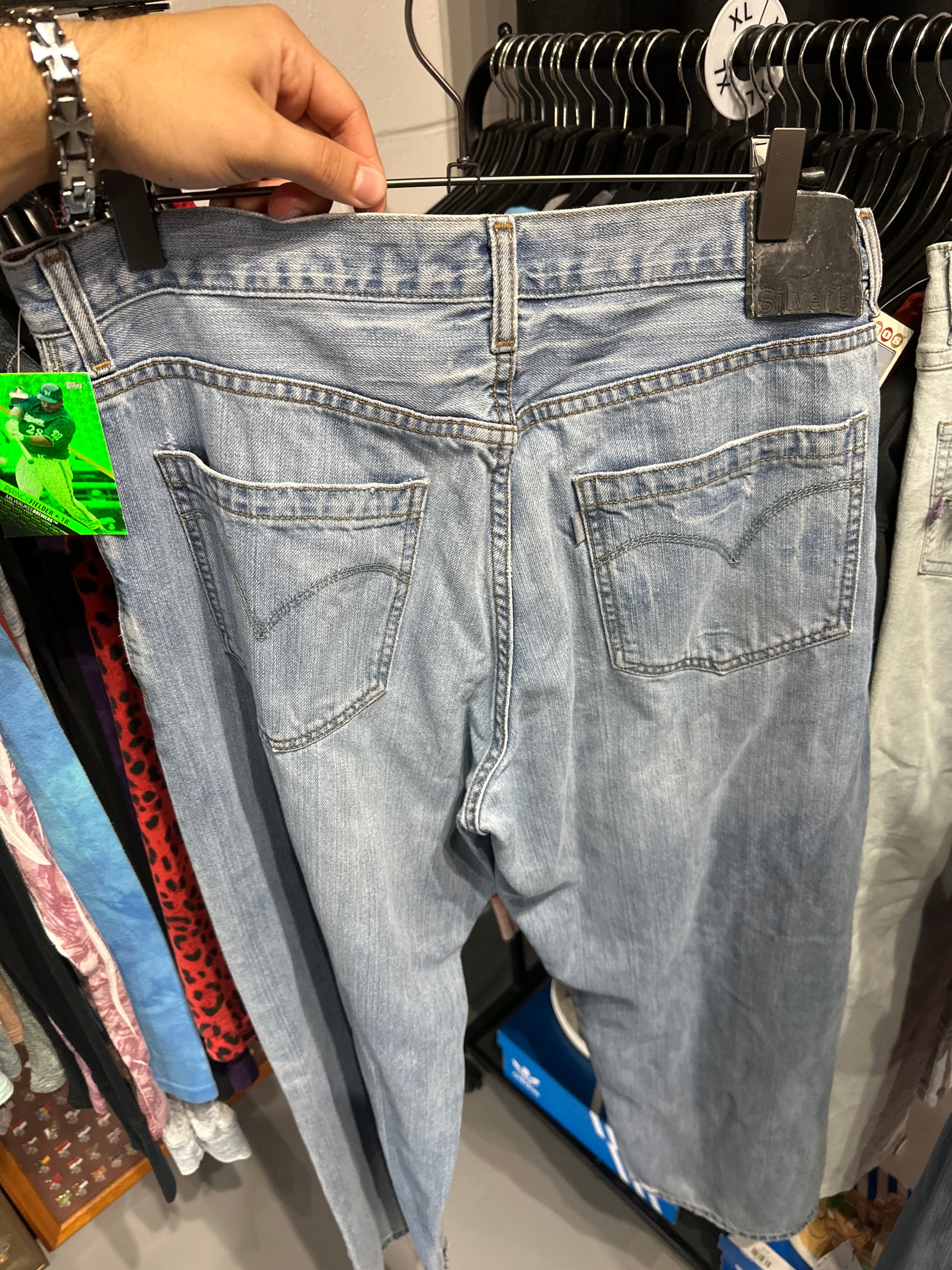 Vtg Levi’s Silver Tab (36)