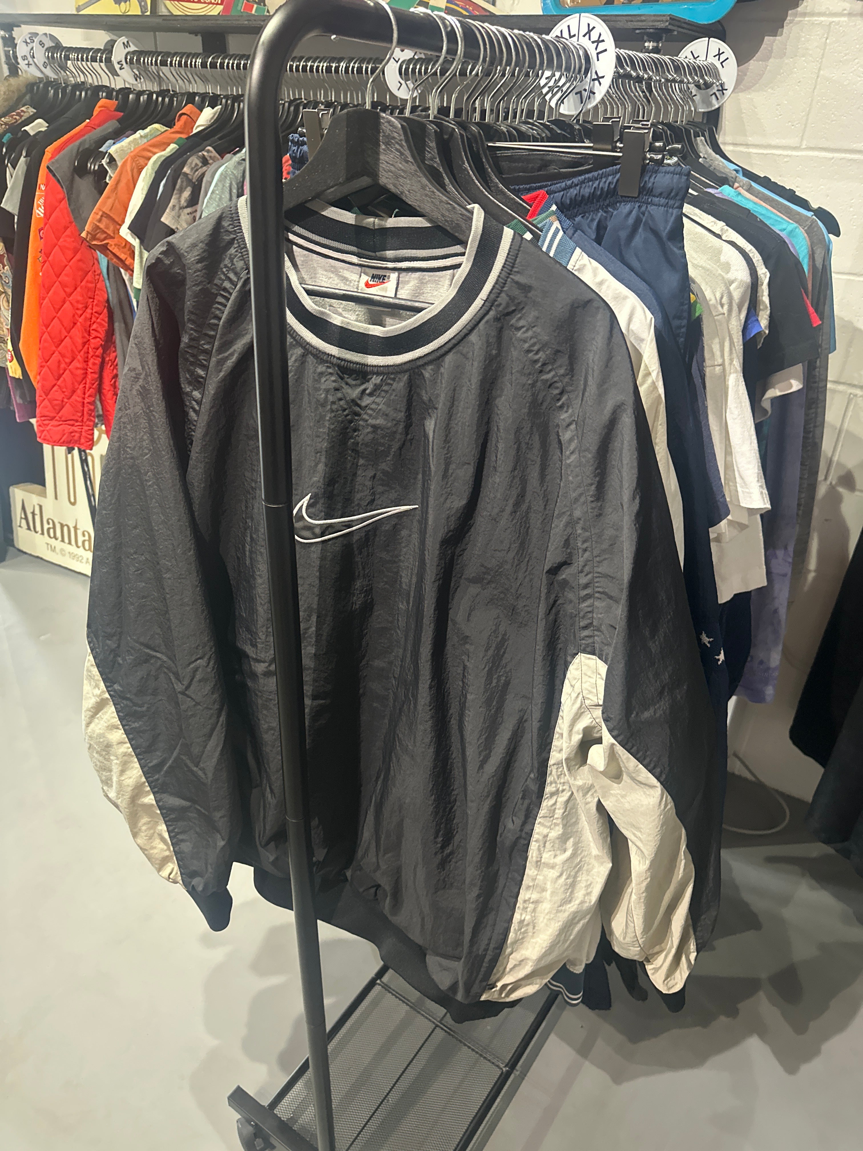 Vtg Nike Windbreaker (XXL)