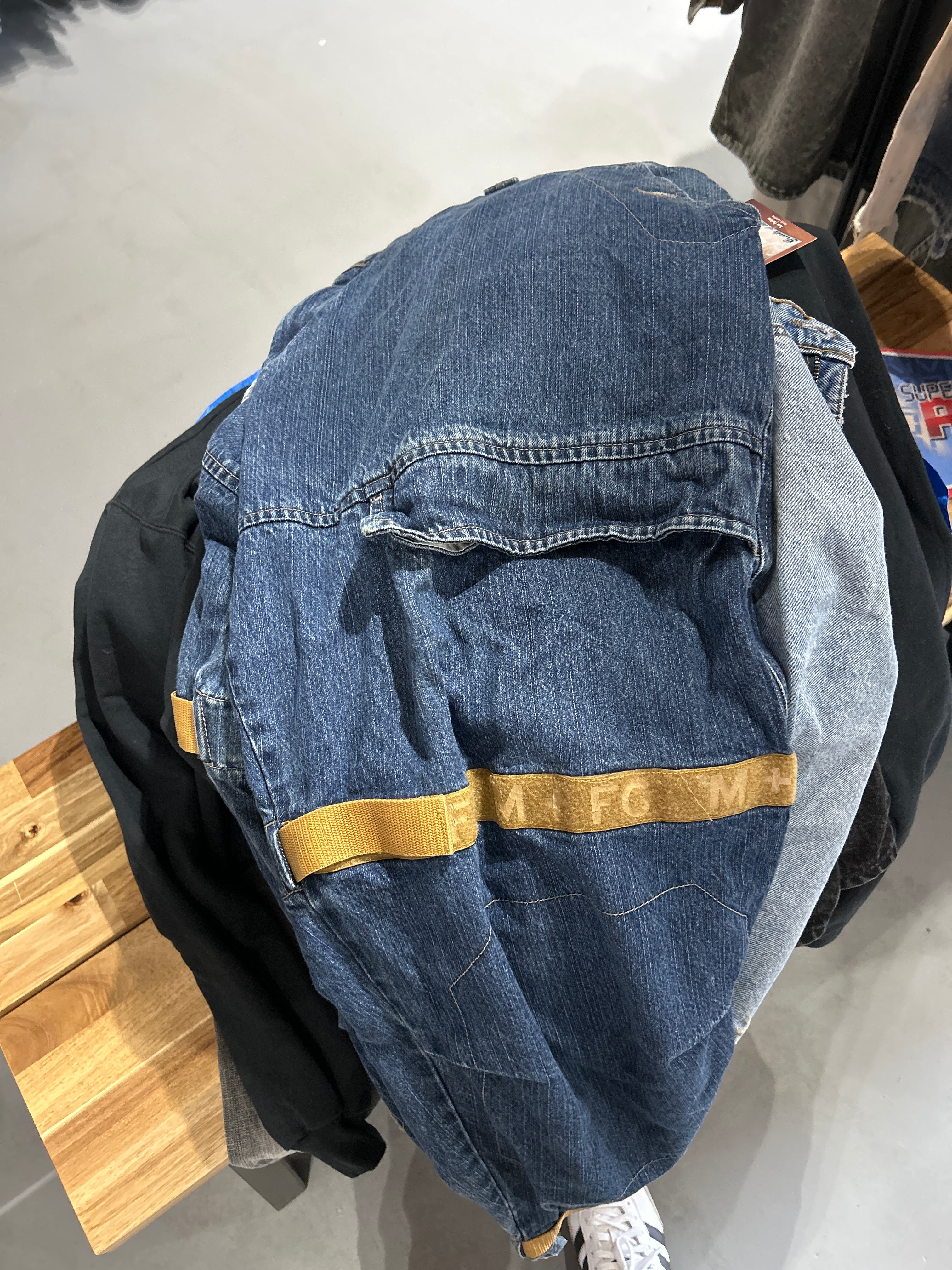Y2K Girbuad Jeans Sz 46