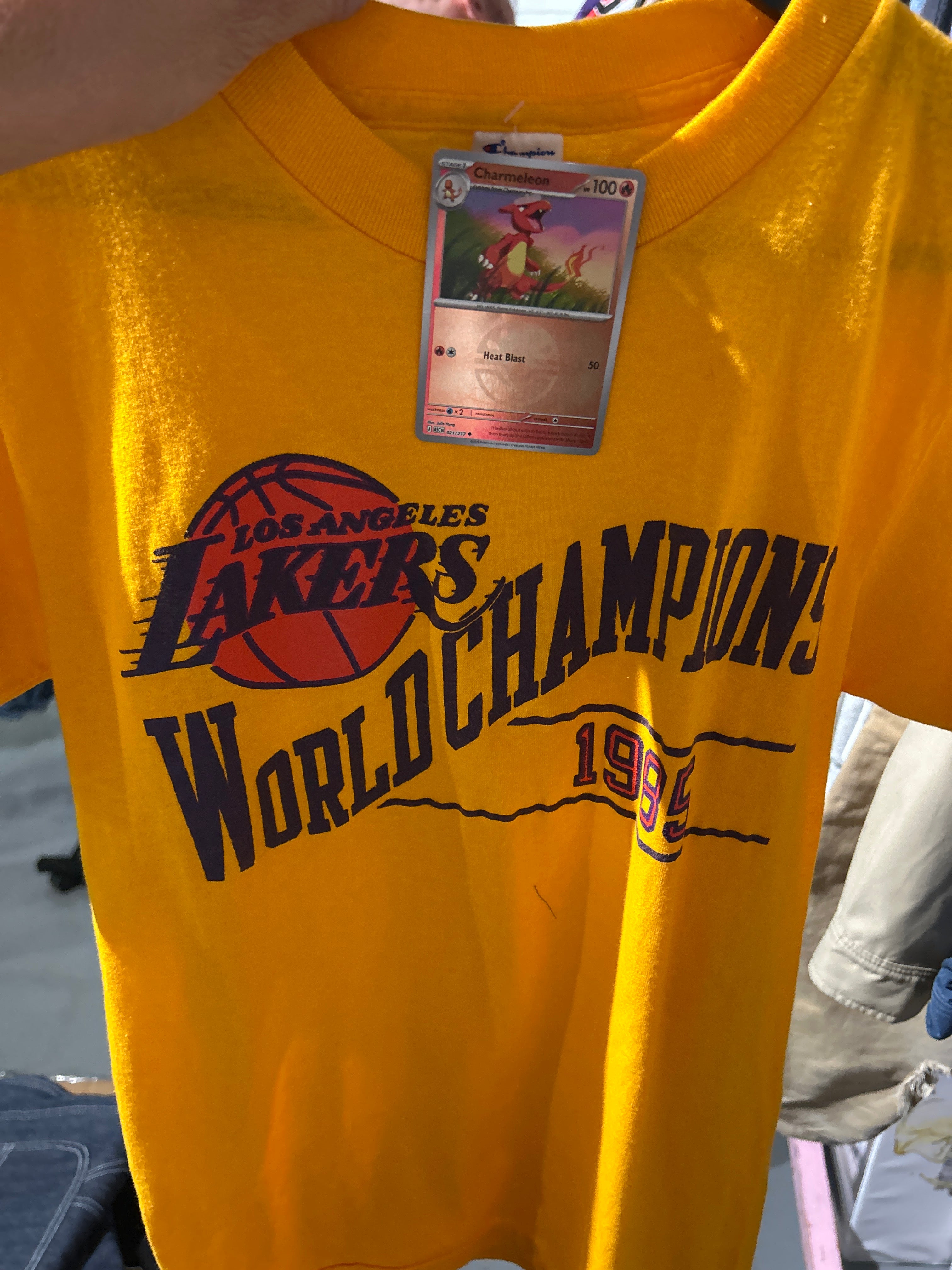 VNTG Lakers 85 Champs Sz M