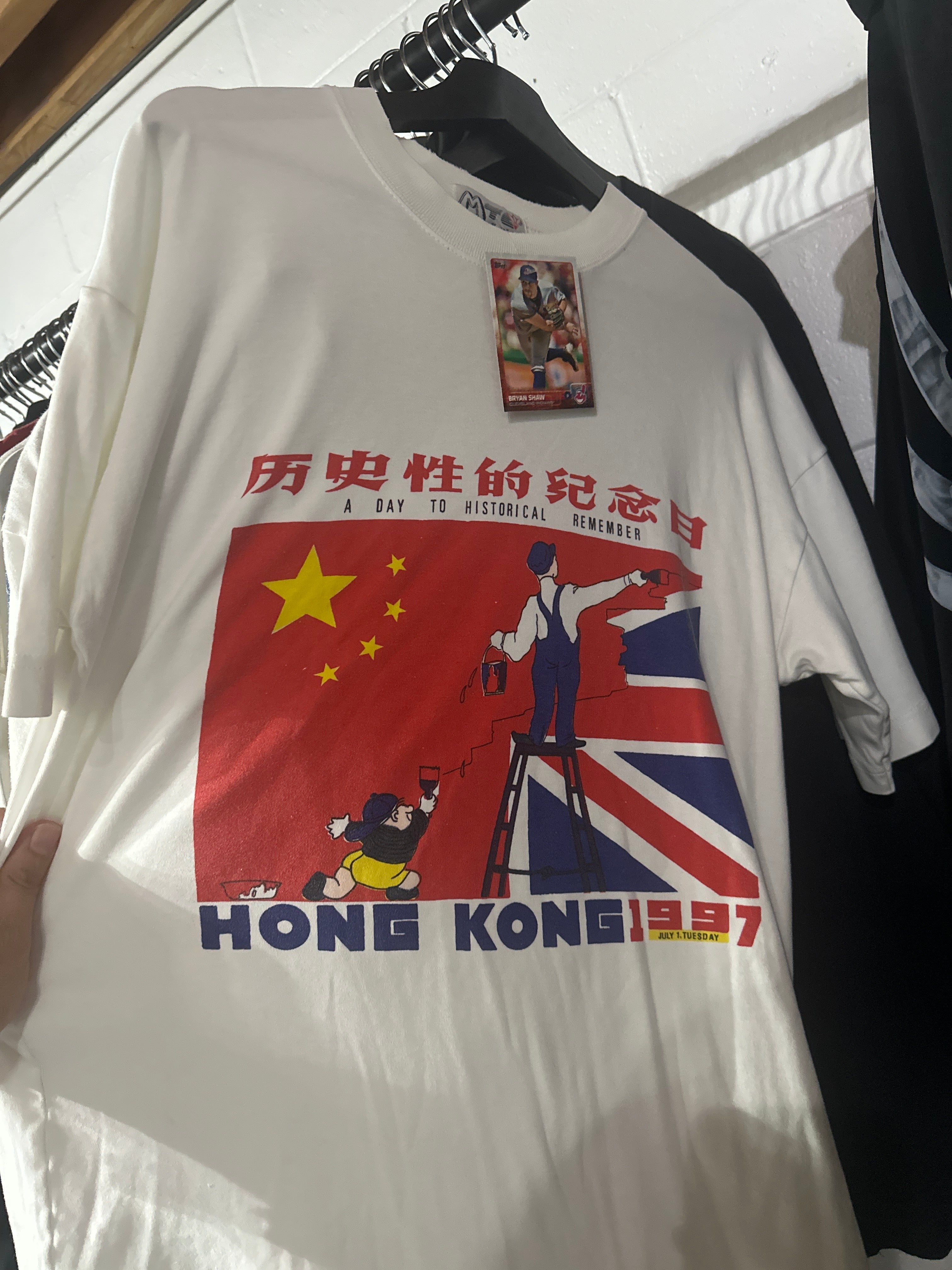 Vtg Hong Kong Tee (L)
