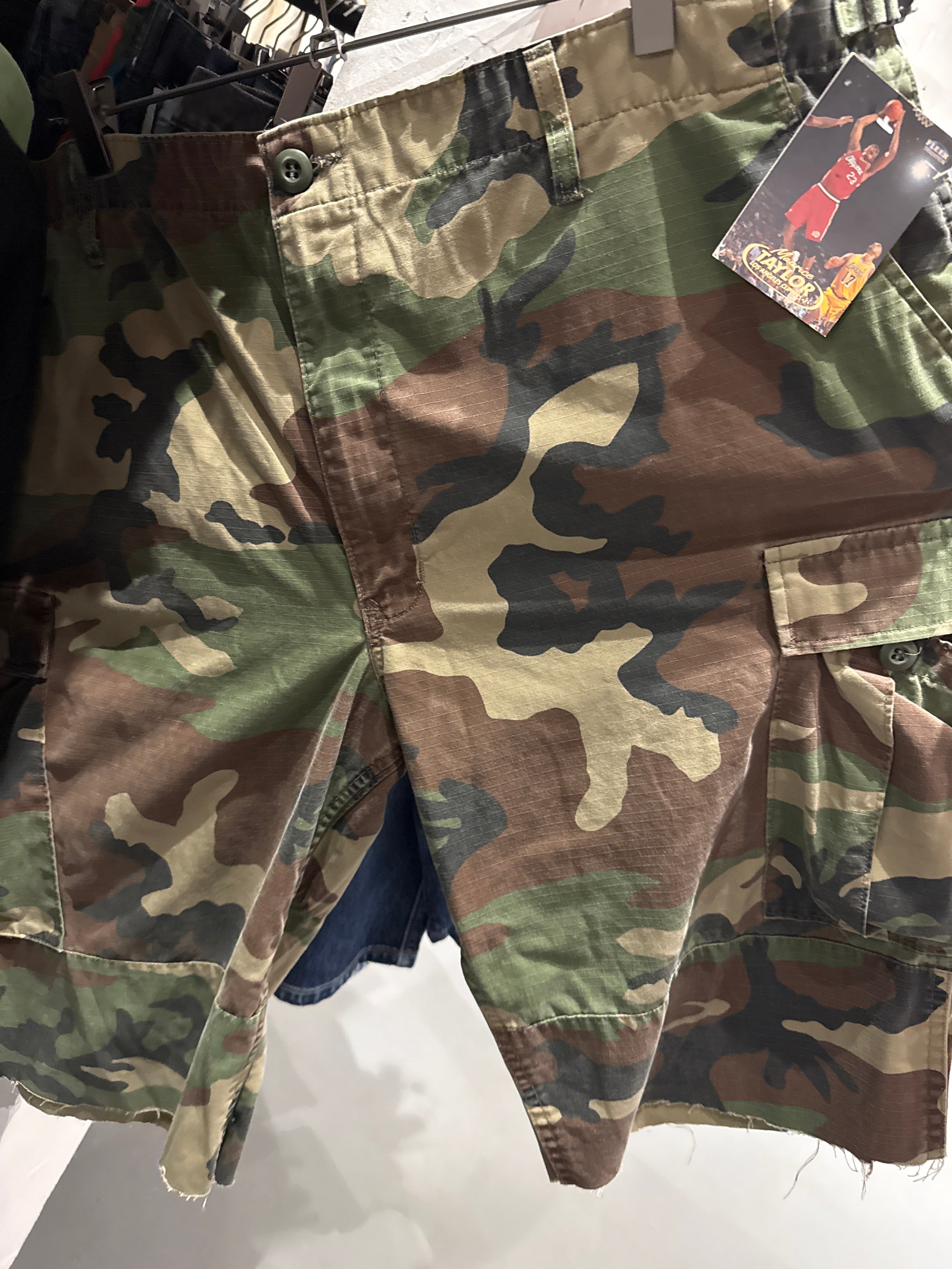 Army Camo Cut Off Shorts Sz 40