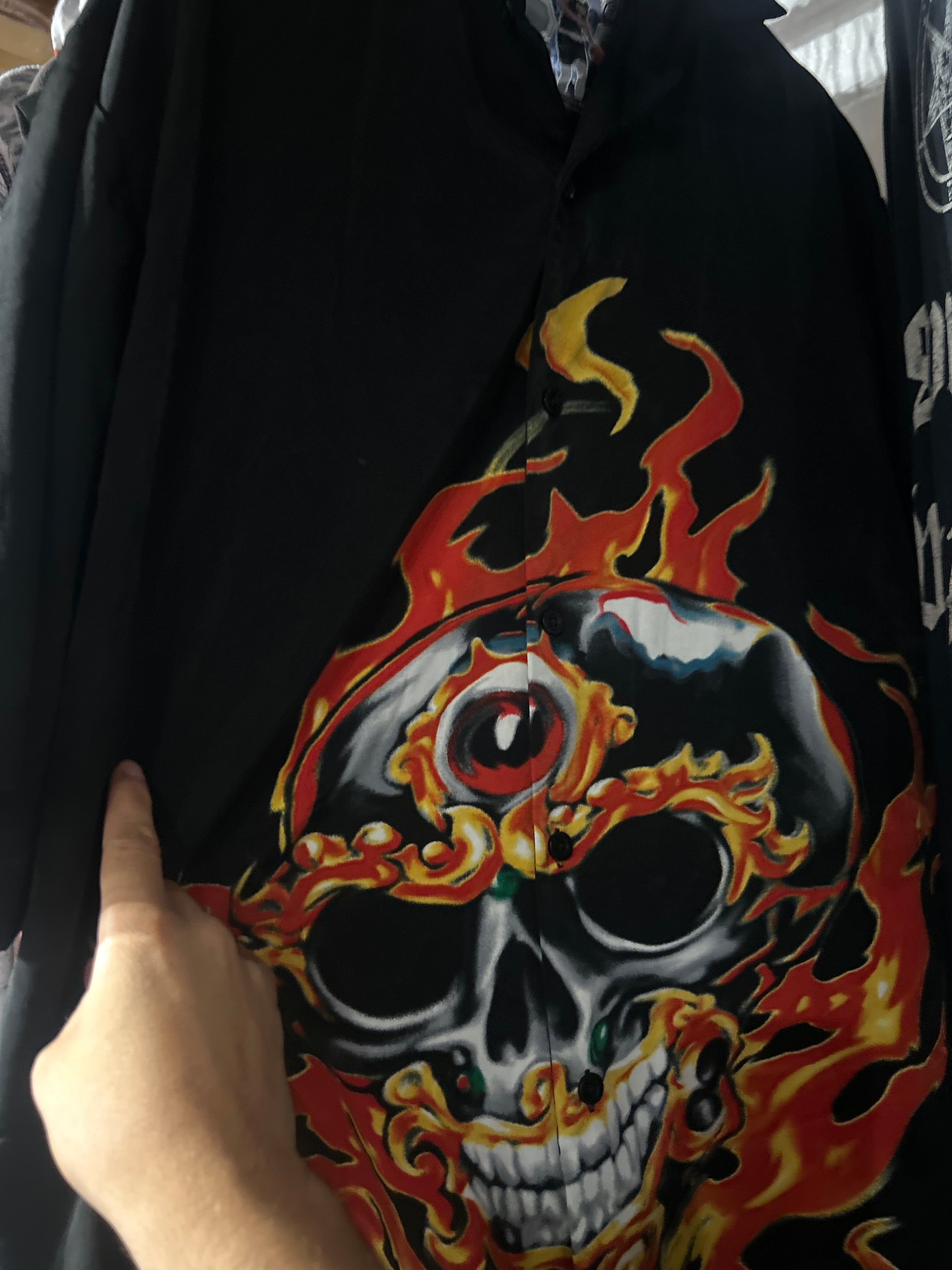 VNTG Skull Button Up Sz XXL