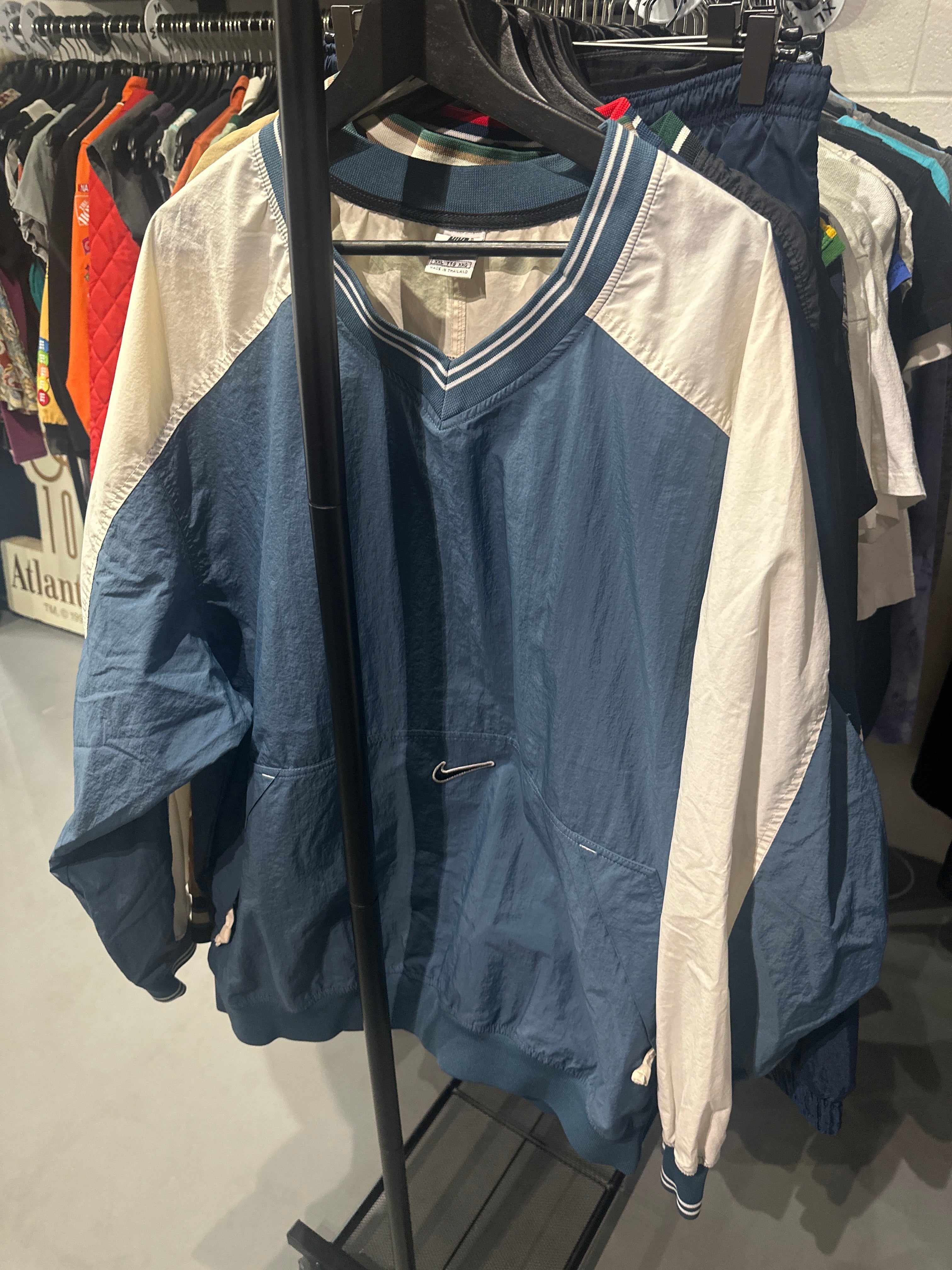 Vtg Nike Windbreaker (XXL)