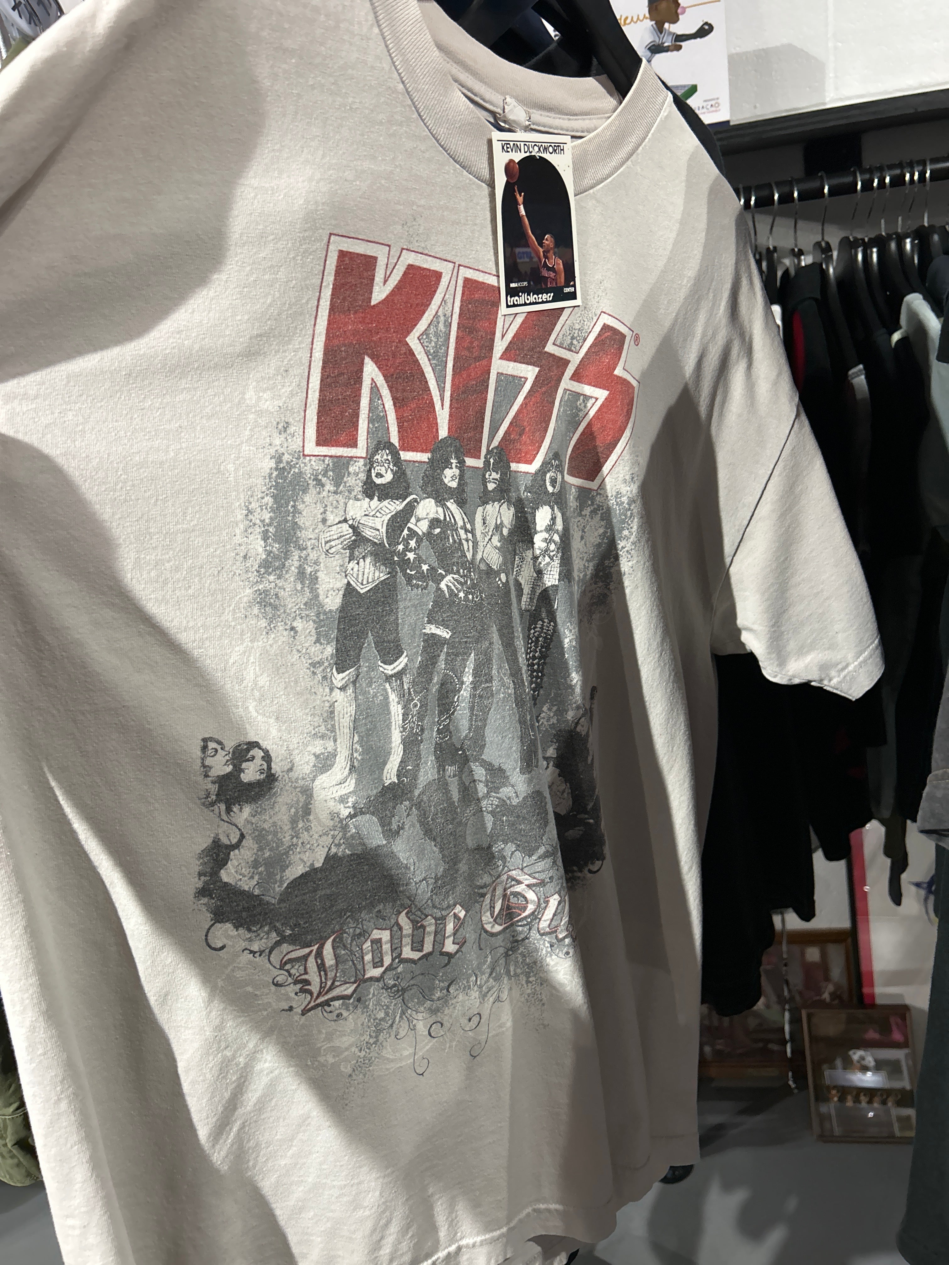 Y2K Kiss Tee SZ XL