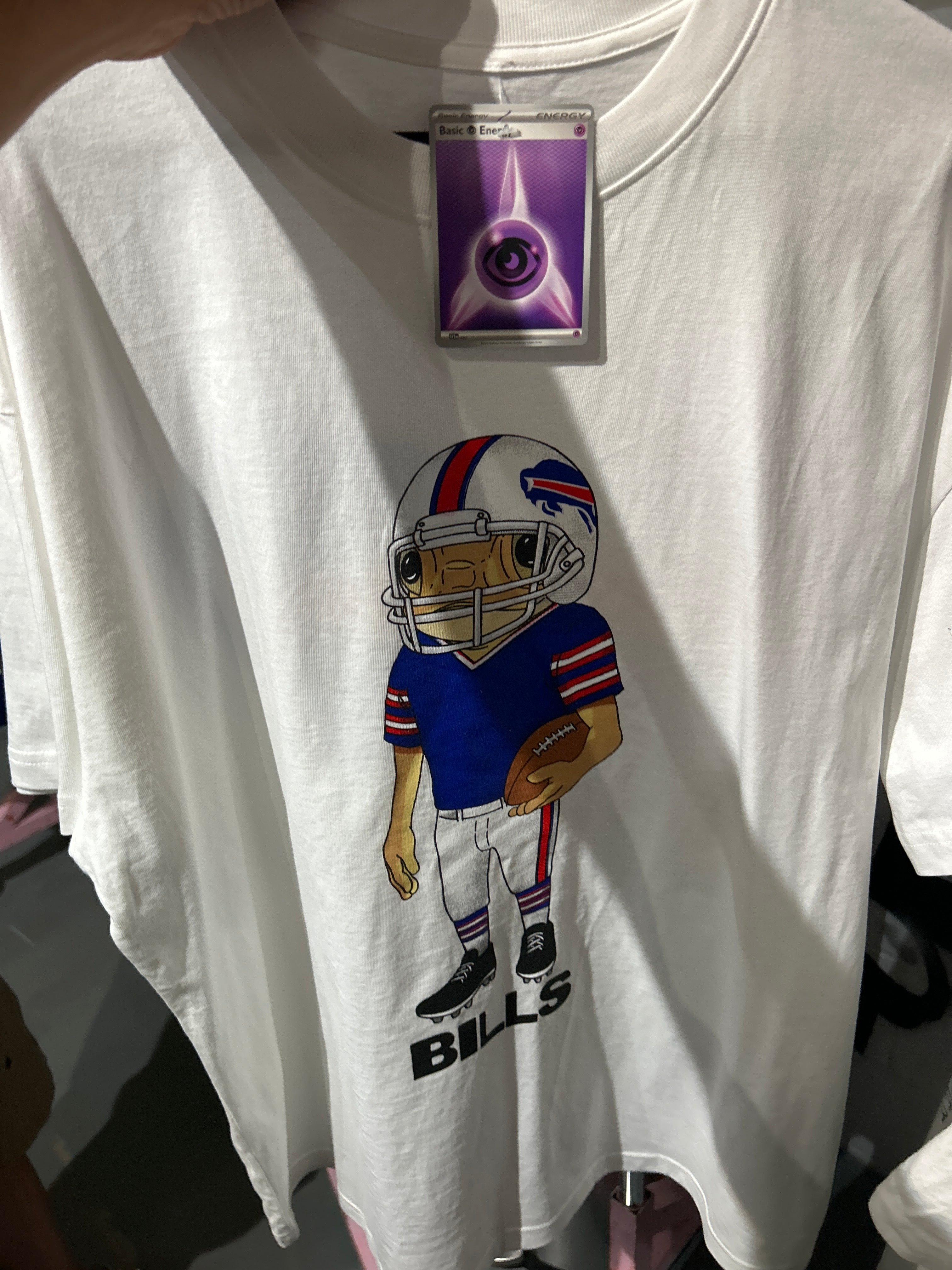 VNTG Bills Bad Bunny Sz L NEW