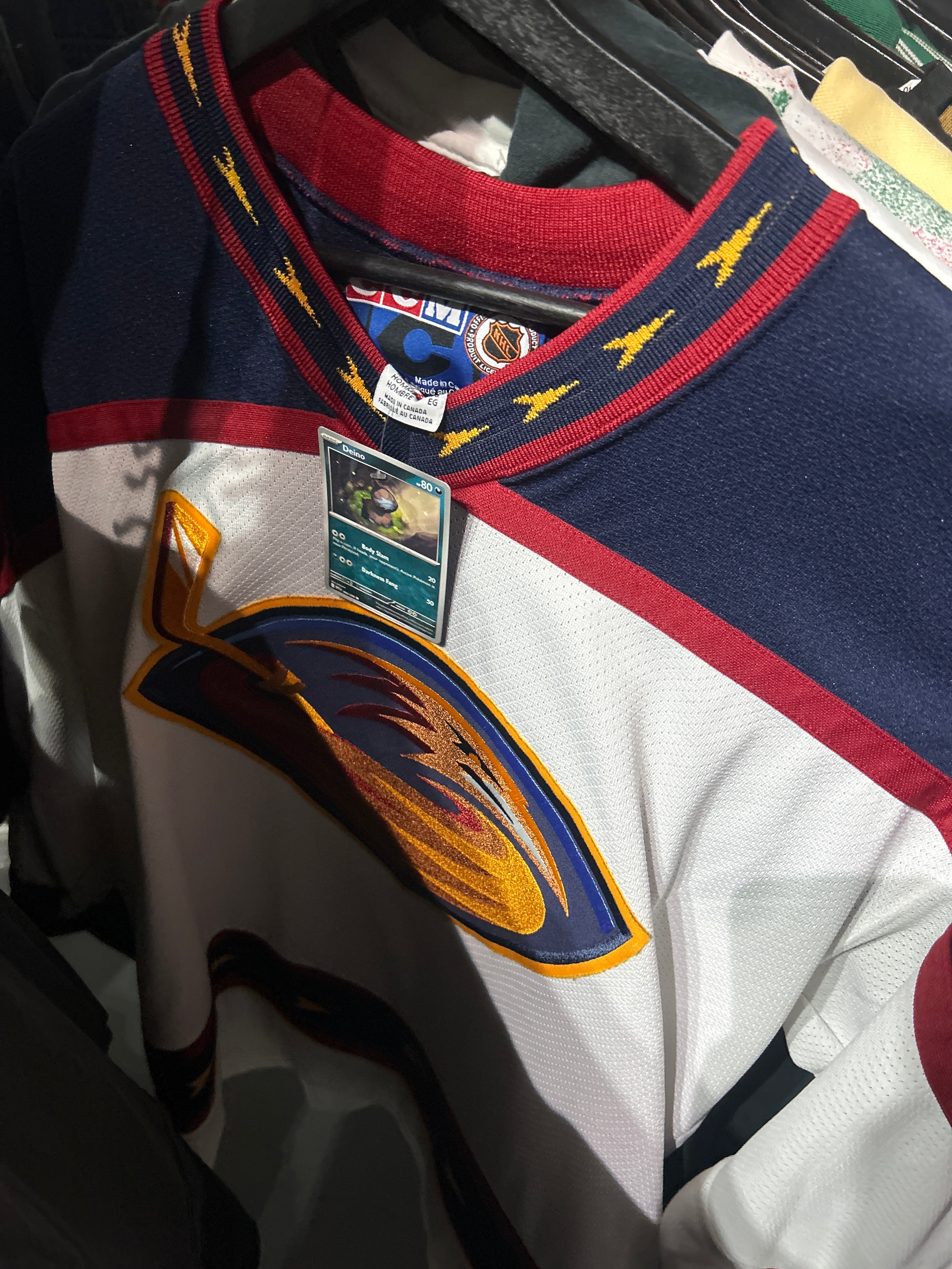 VNTG Thrashers Jersey Sz XL
