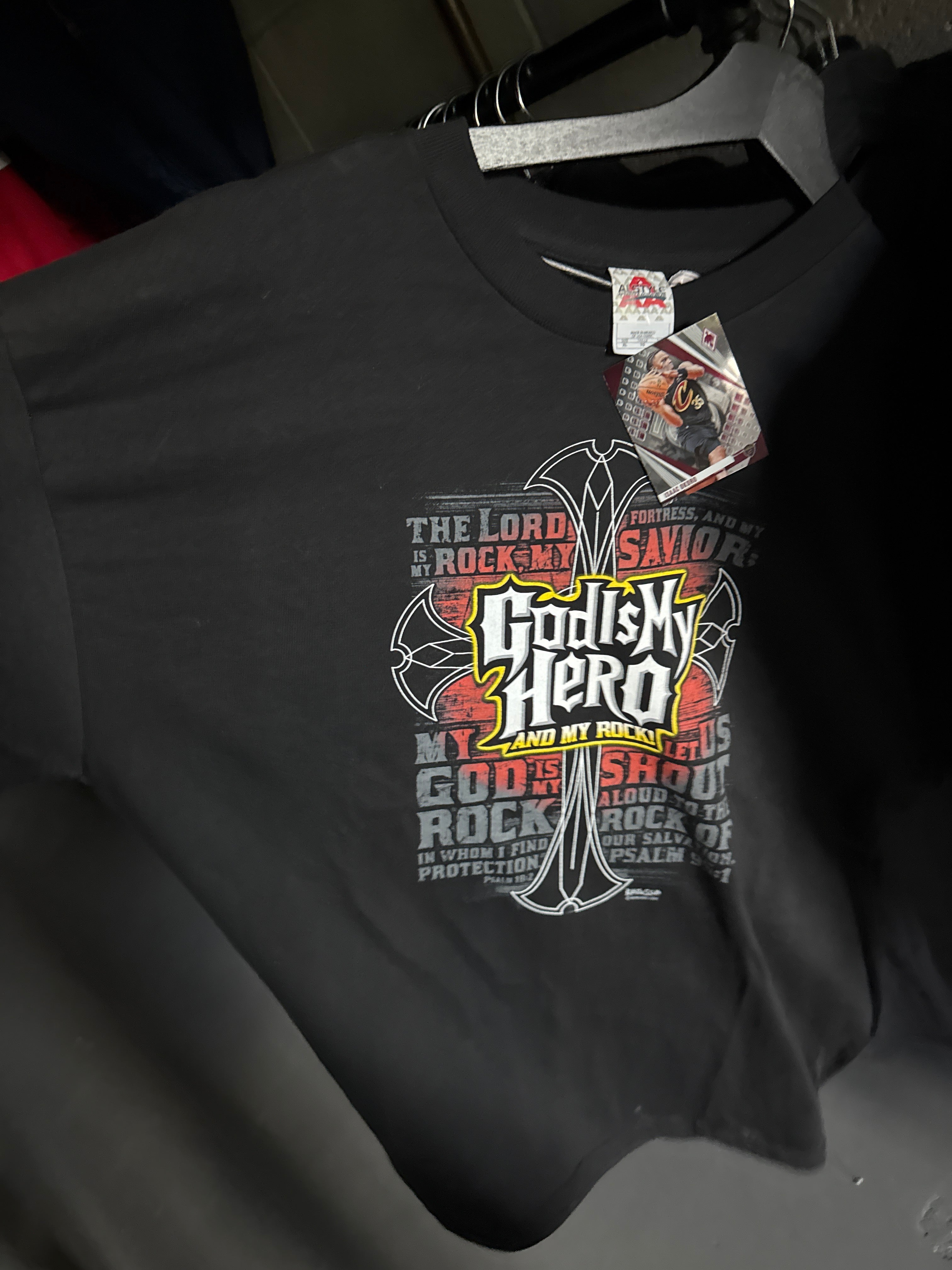 VTG Y2K God Hero Sz XL