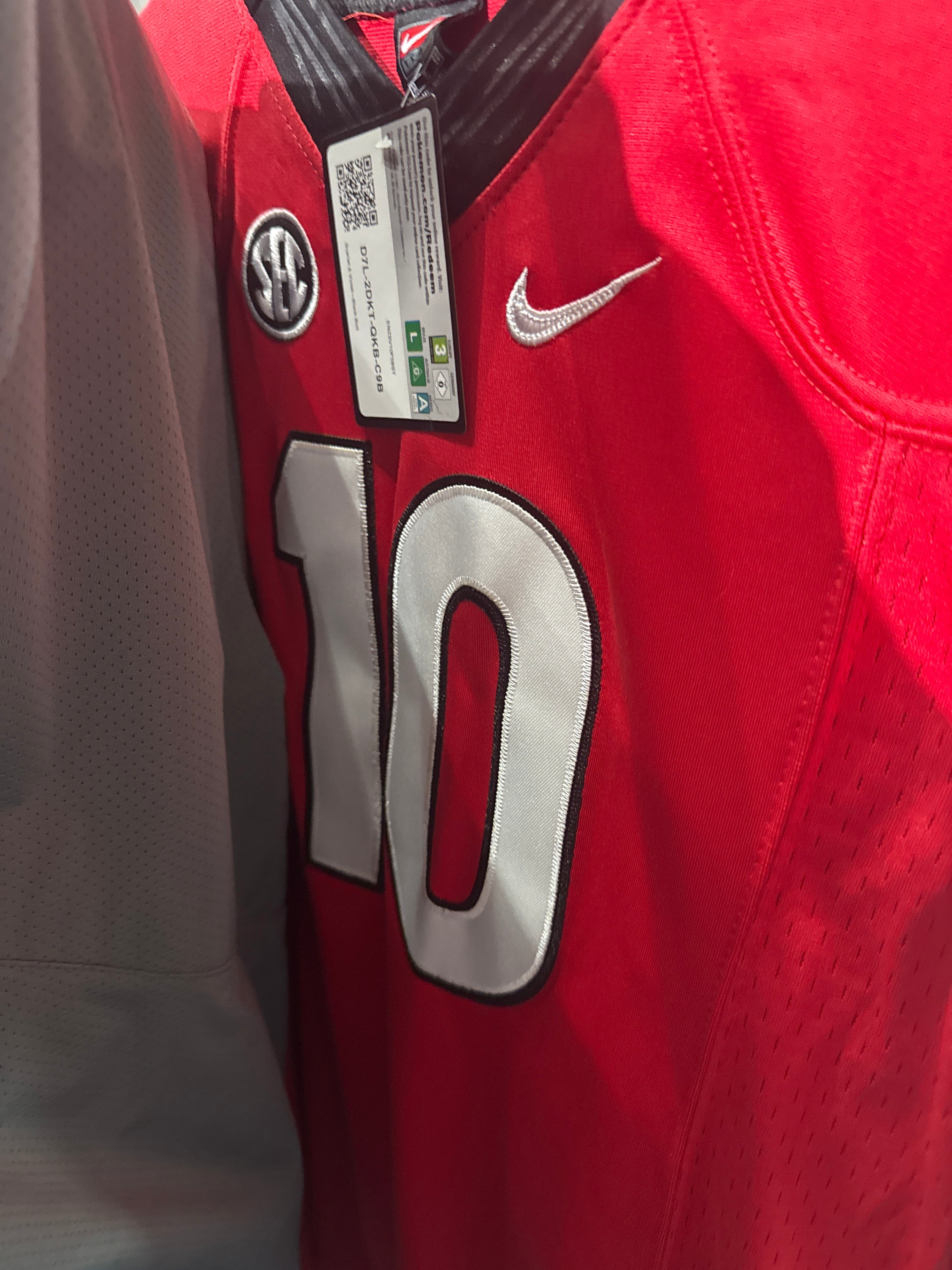 UGA Nike Eason Jersey Sz Y-M