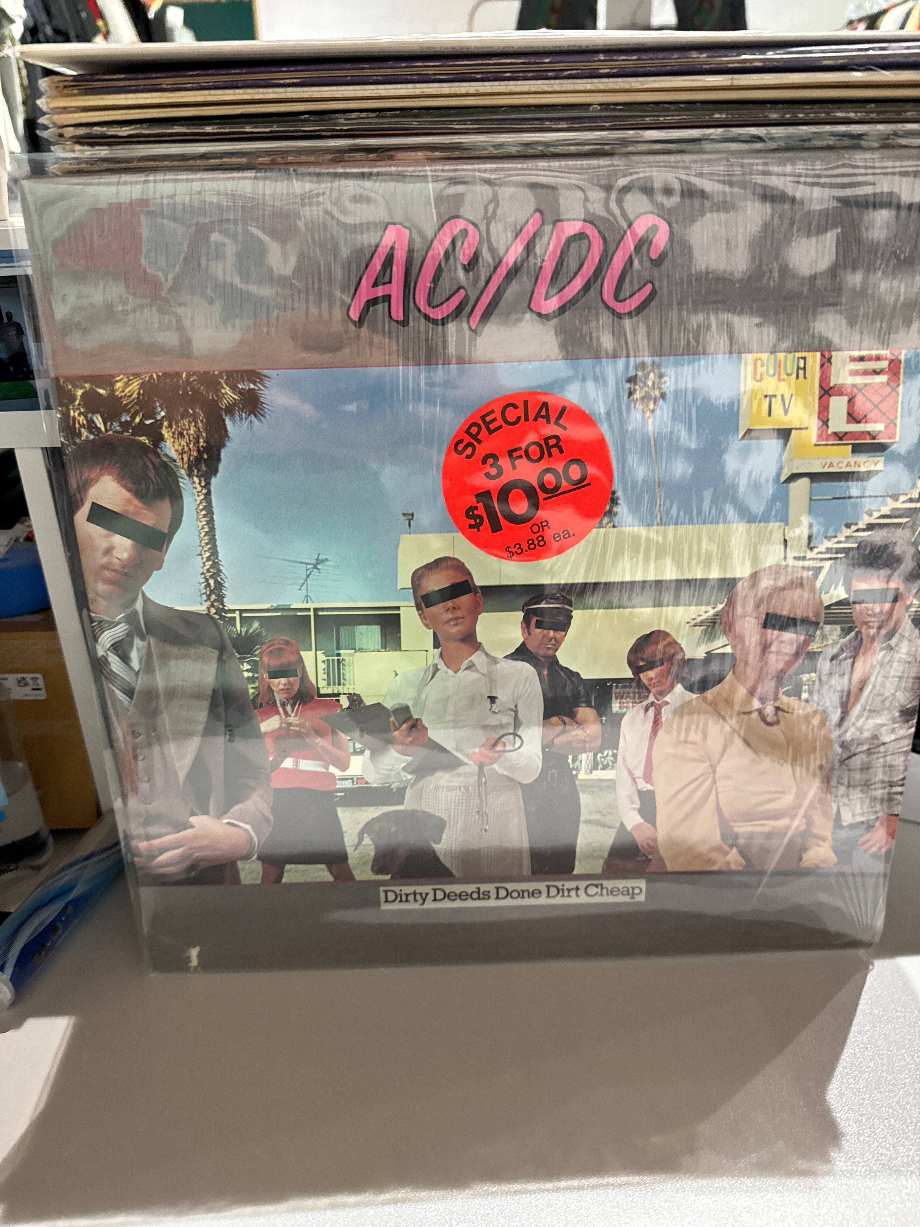 AC/DC Dirty Deeds 1976 LP