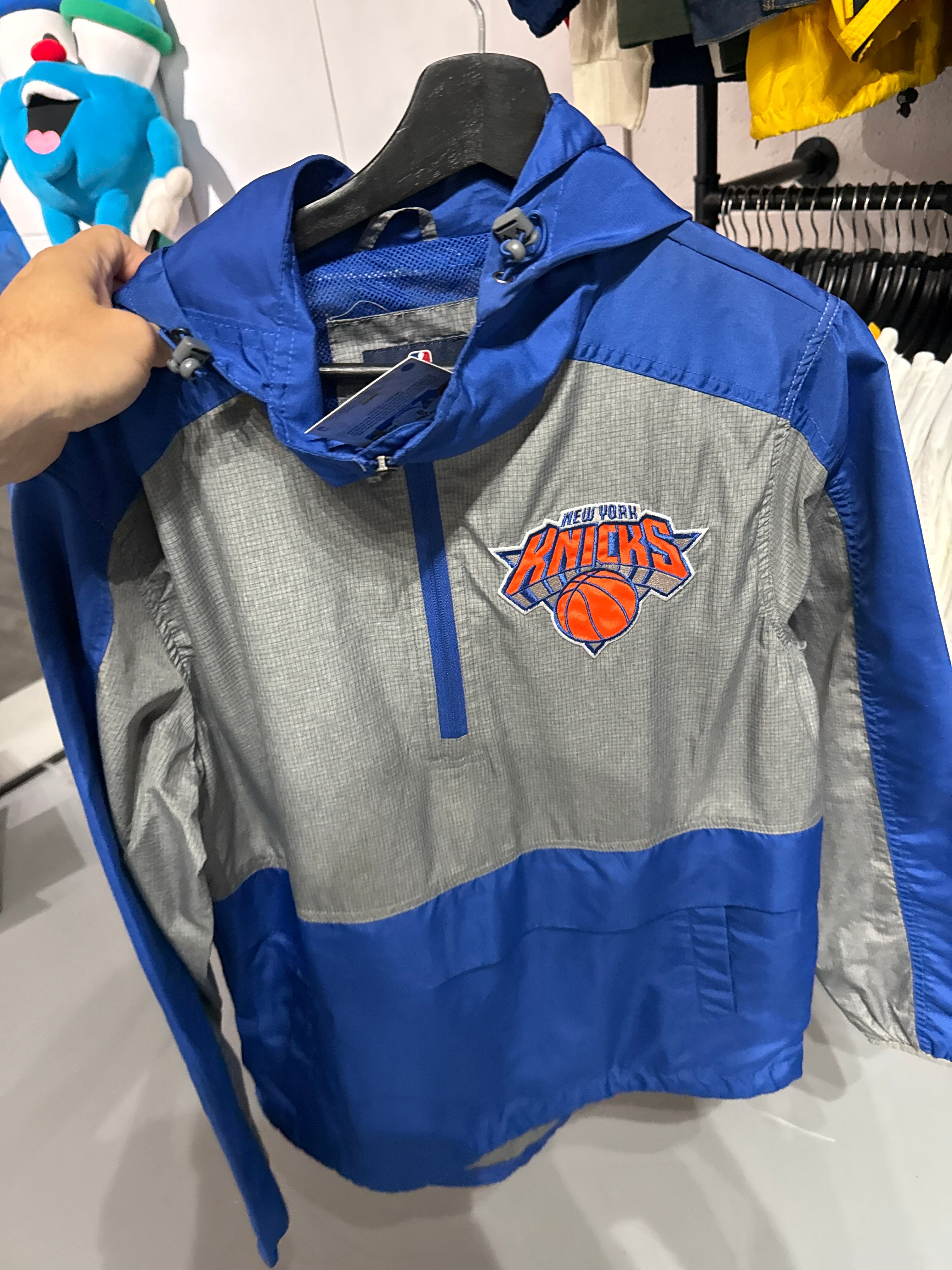 VTG NY Knicks Pullover Sz S