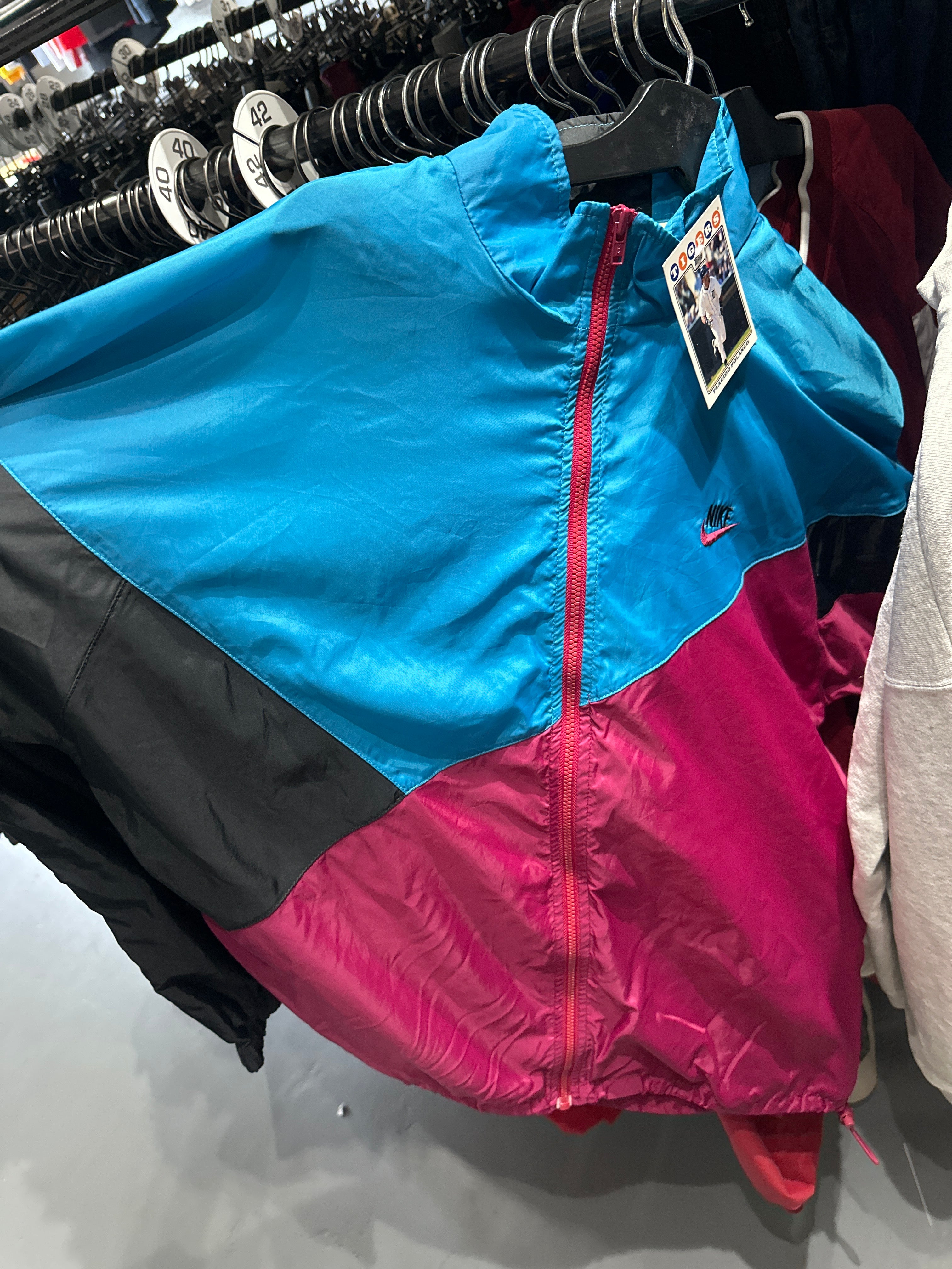 Vtg Nike Windbreaker (L)