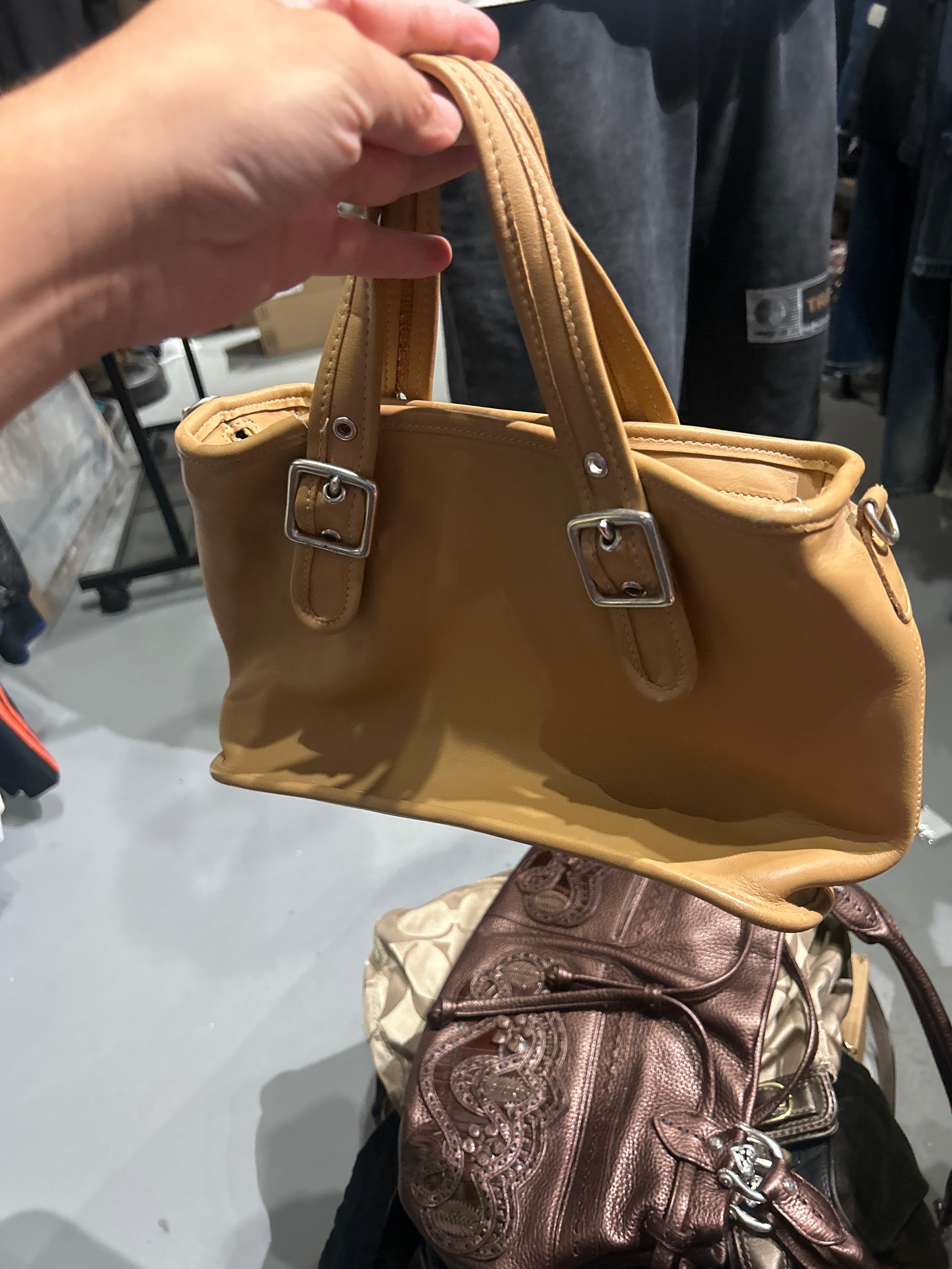 VNTG Coach Khaki