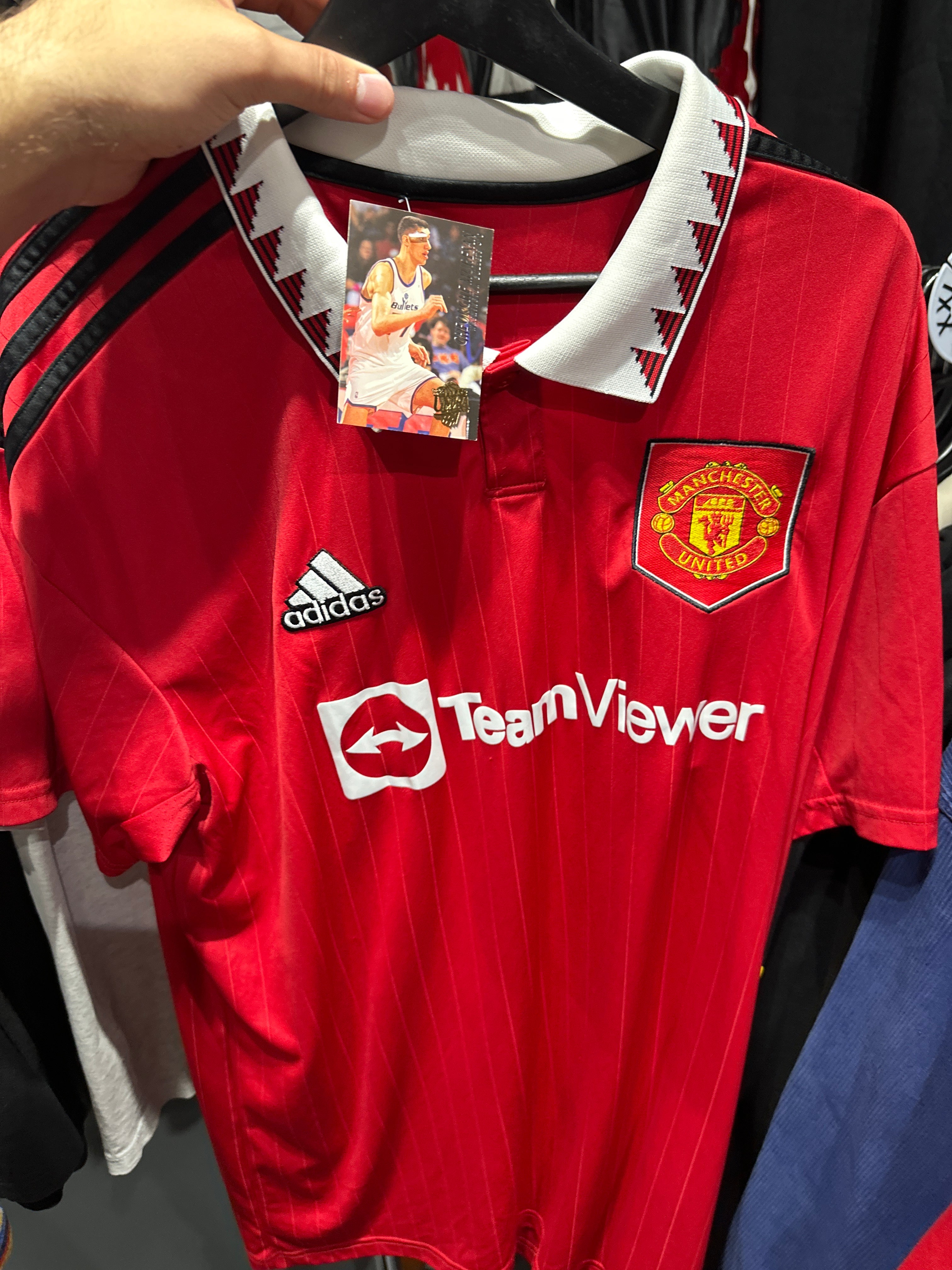 Manchester United Jersey (XL)