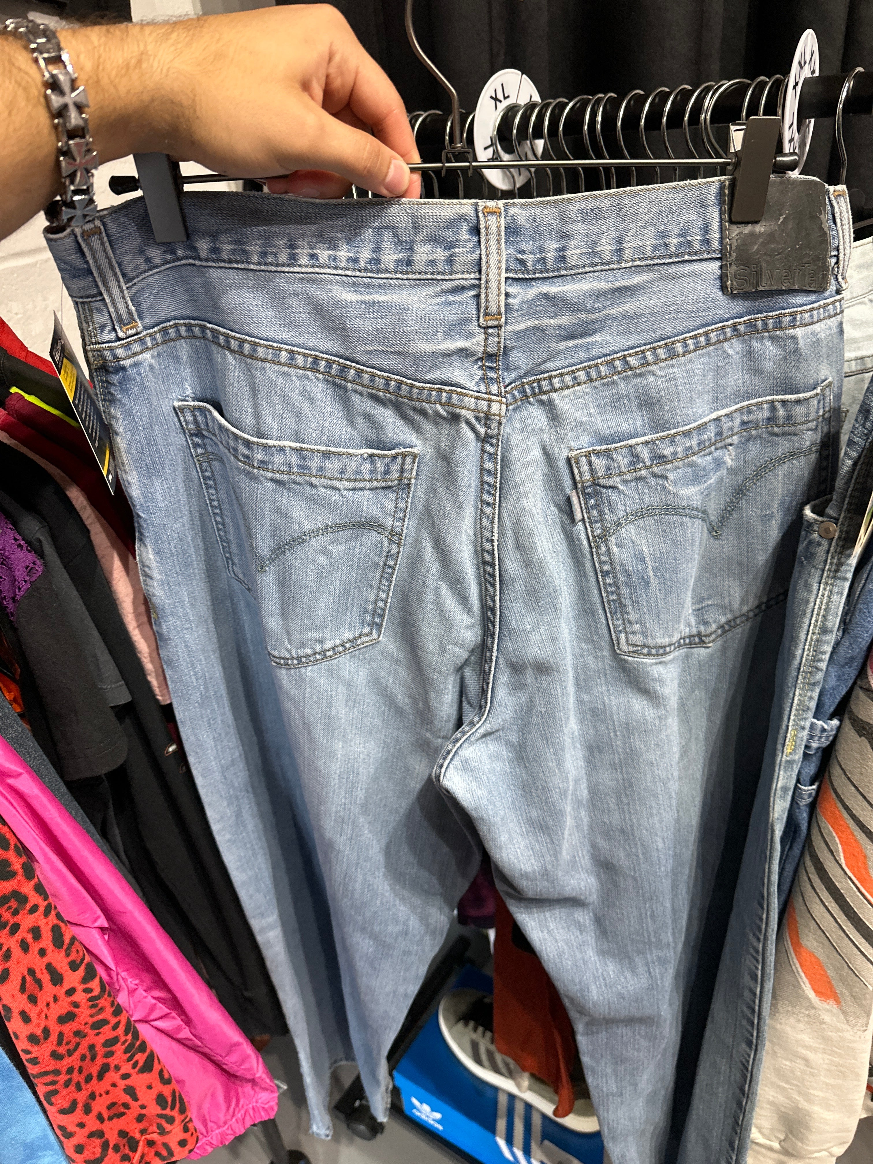 Vtg Levi’s Silver Tab (36)